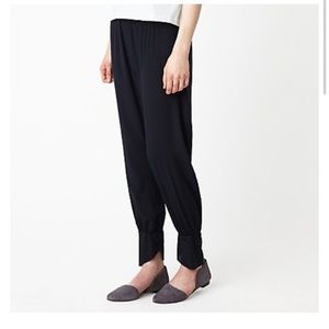 Alasdair Black Silk Leggings